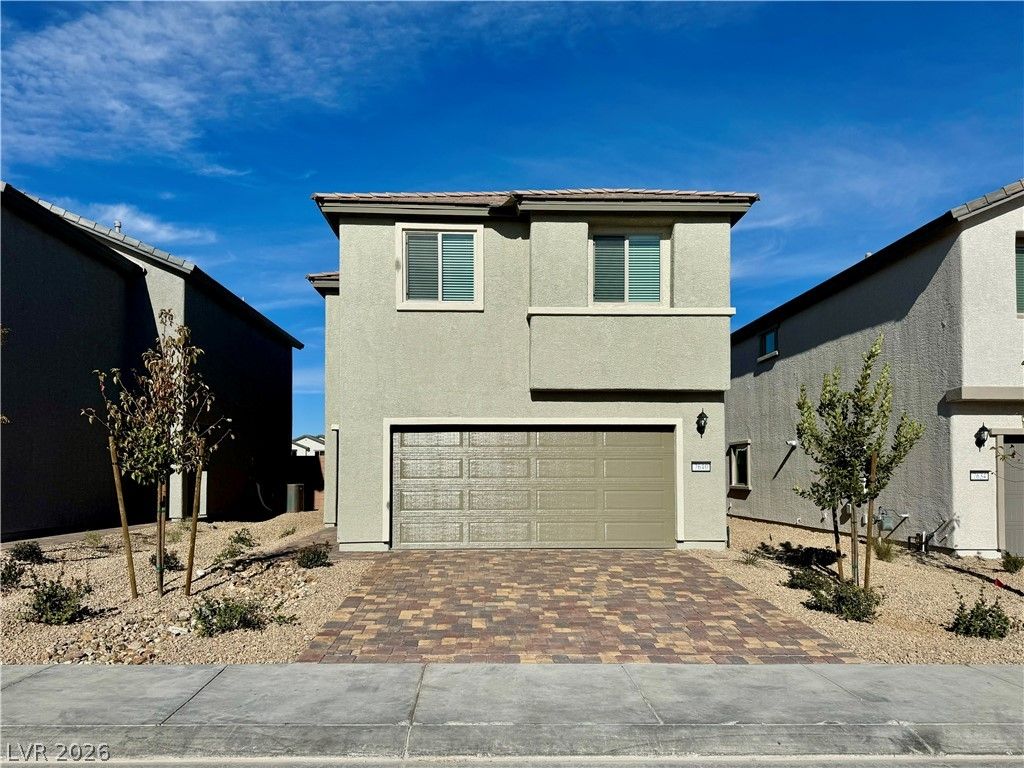 7640 Royal Halo Avenue, Las Vegas, NV 89113