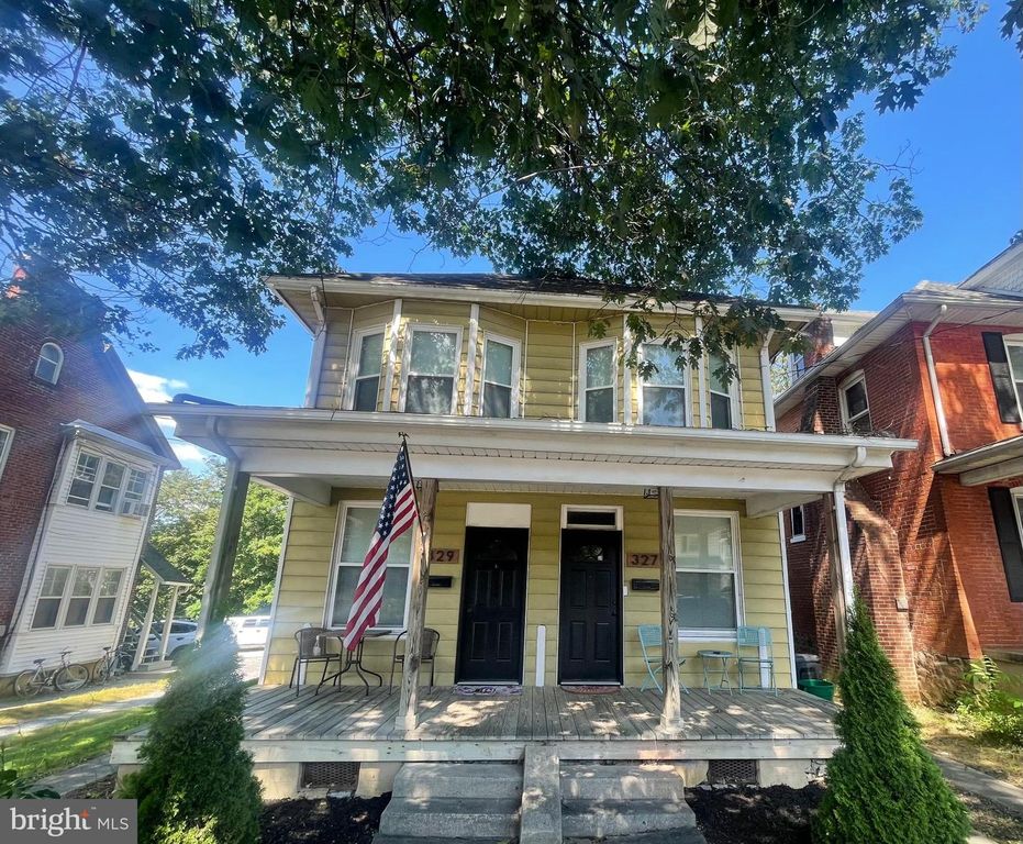 327 W MAIN ST, Ephrata, PA 17522