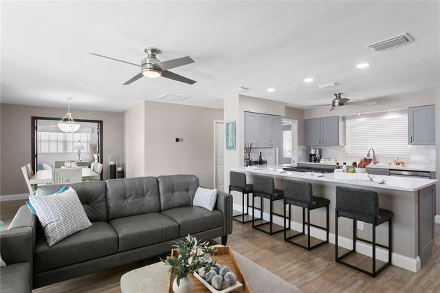 3142 W VINA DEL MAR BOULEVARD, St Pete Beach, FL 33706