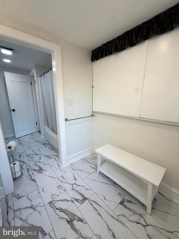 5111 VERA CRUZ RD N, Emmaus, PA 18049