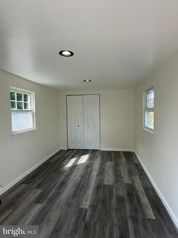 5111 VERA CRUZ RD N, Emmaus, PA 18049
