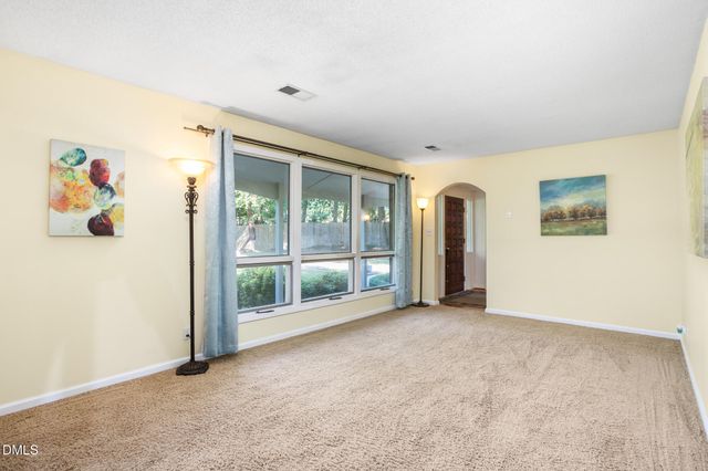 5220 Eastcrest Road, Mcleansville, NC 27301