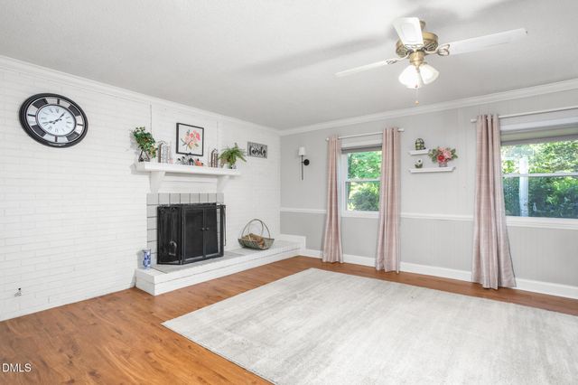 5220 Eastcrest Road, Mcleansville, NC 27301