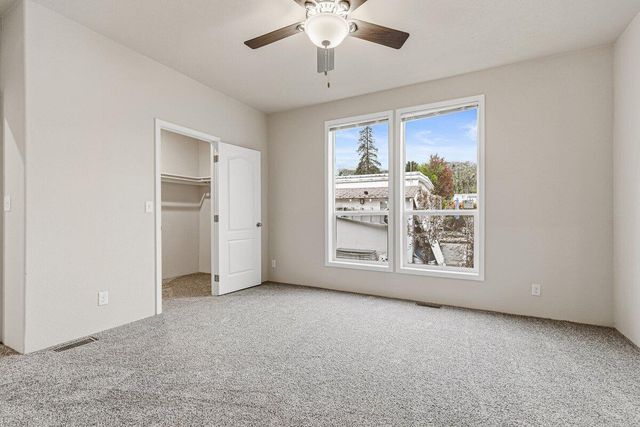 8401 Old Stage Rd Road 25, Medford, OR 97504