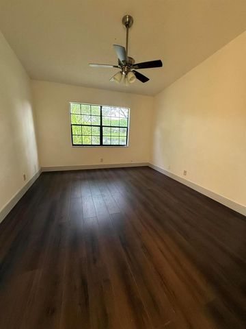 5161 NW 11th Lane, Deerfield Beach, FL 33064