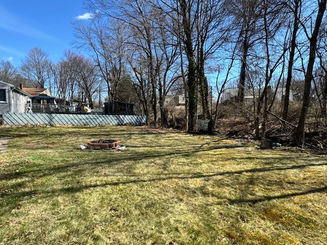 197 Brook Street, Hamden, CT 06514