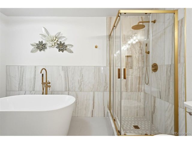 2713 S Paris Pl, Aurora, CO 80014