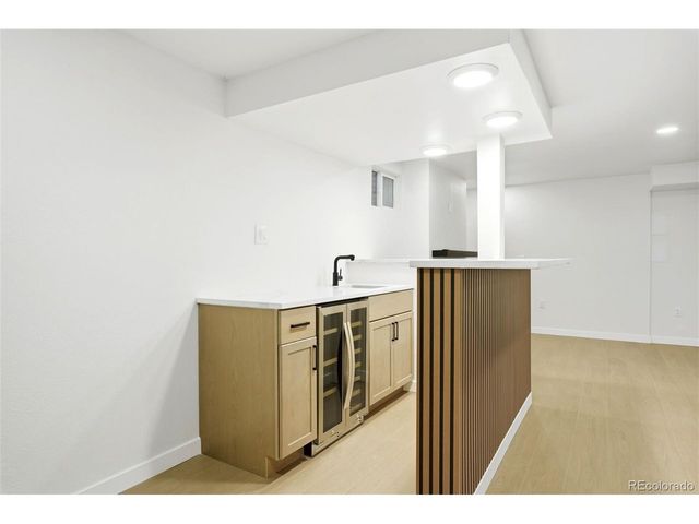 2713 S Paris Pl, Aurora, CO 80014