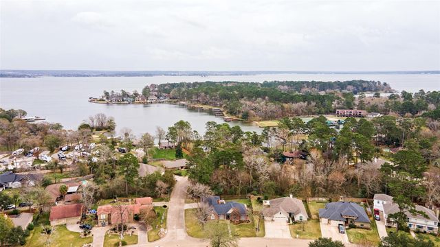 3418 Brookhaven Drive, Montgomery, TX 77356