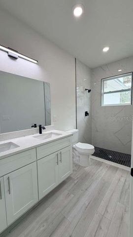 1217 E PRICE BOULEVARD, North Port, FL 34288