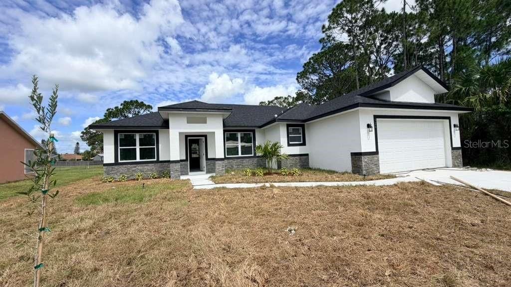 1217 E PRICE BOULEVARD, North Port, FL 34288