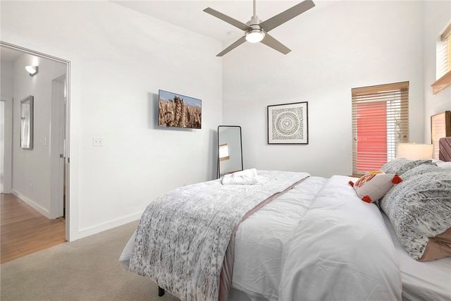 662 S Church Street, Fayetteville, AR 72701