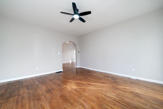 1208 Whitney Boulevard, Belvidere, IL 61008