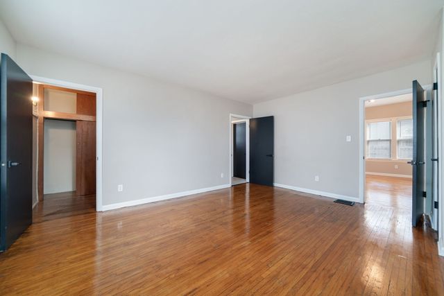 1208 Whitney Boulevard, Belvidere, IL 61008