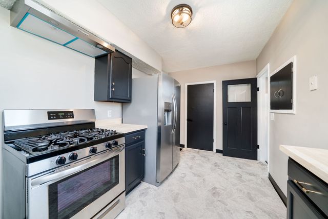 1208 Whitney Boulevard, Belvidere, IL 61008