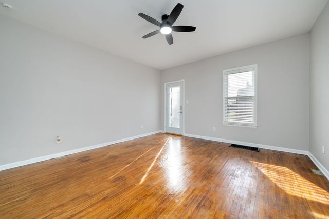 1208 Whitney Boulevard, Belvidere, IL 61008