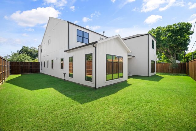 3989 Highgrove Drive, Dallas, TX 75220