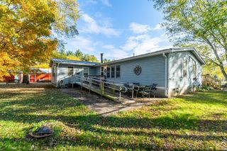 2140 S Wolf Road, Columbia City, IN 46725
