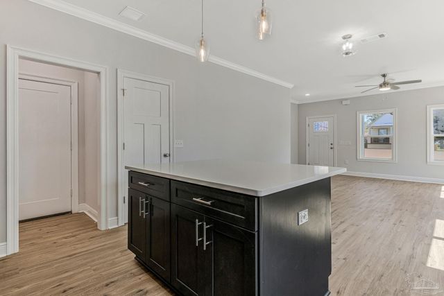 1301 Dr Martin Luther King Jr Dr, Pensacola, FL 32503