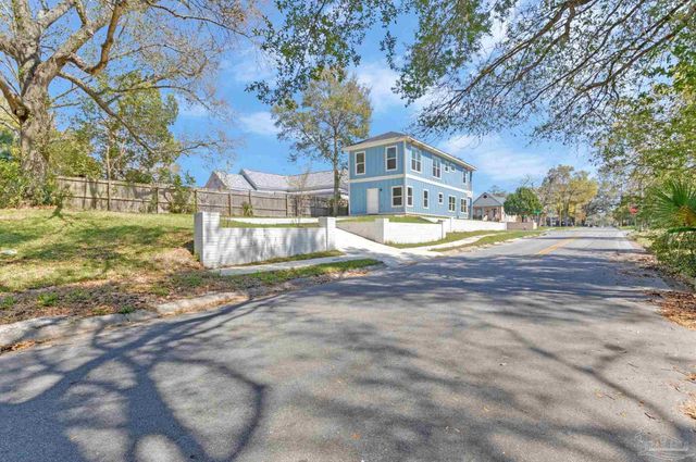 1301 Dr Martin Luther King Jr Dr, Pensacola, FL 32503