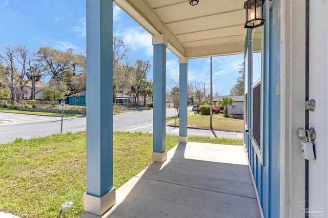 1301 Dr Martin Luther King Jr Dr, Pensacola, FL 32503