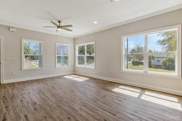 1301 Dr Martin Luther King Jr Dr, Pensacola, FL 32503