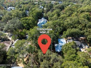 712 Burrington Avenue, Southport, NC 28461
