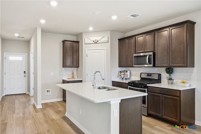 108 Hannah Trail, Georgetown, TX 78628