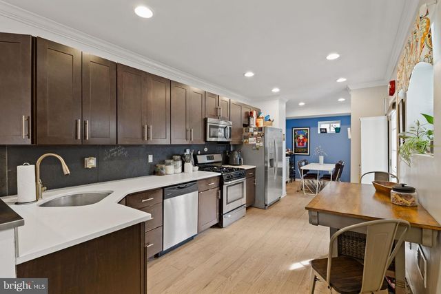 830 MCKEAN ST, Philadelphia, PA 19148