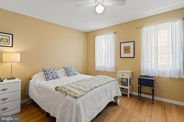 830 MCKEAN ST, Philadelphia, PA 19148