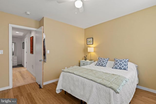 830 MCKEAN ST, Philadelphia, PA 19148