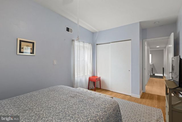 830 MCKEAN ST, Philadelphia, PA 19148