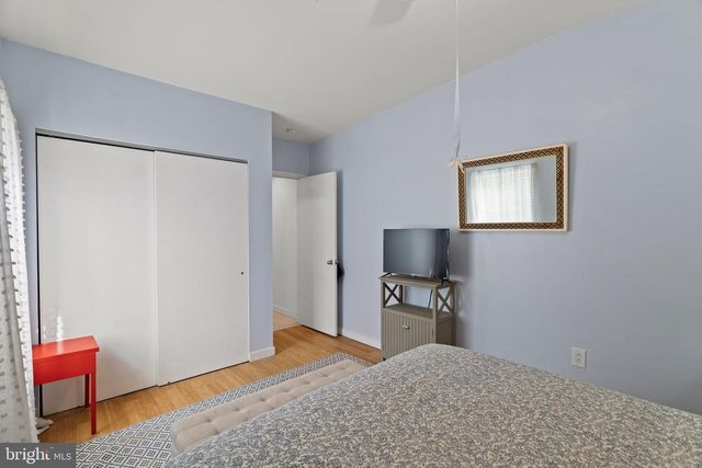 830 MCKEAN ST, Philadelphia, PA 19148