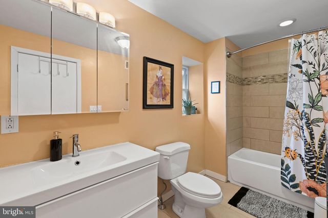 830 MCKEAN ST, Philadelphia, PA 19148