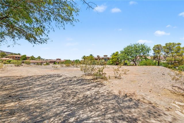 12 Rue Mediterra Drive, Henderson, NV 89011