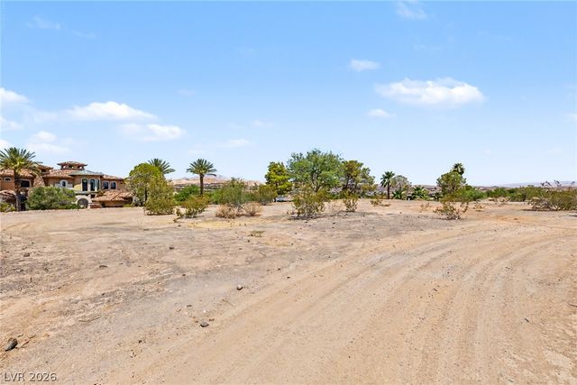 12 Rue Mediterra Drive, Henderson, NV 89011