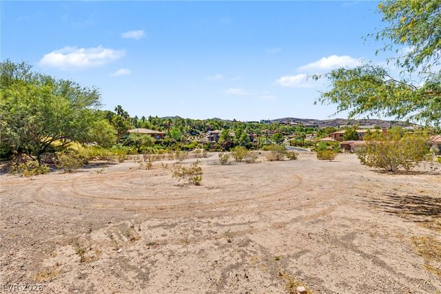 12 Rue Mediterra Drive, Henderson, NV 89011