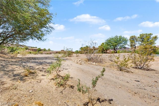 12 Rue Mediterra Drive, Henderson, NV 89011