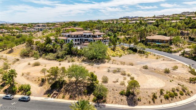 12 Rue Mediterra Drive, Henderson, NV 89011