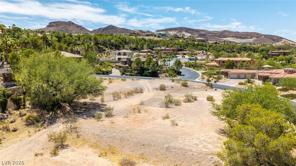 12 Rue Mediterra Drive, Henderson, NV 89011