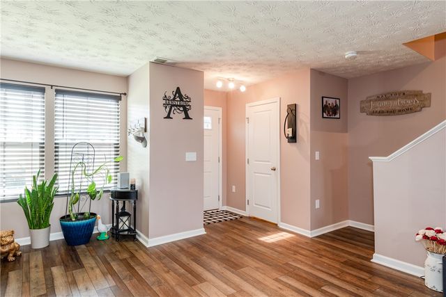 1115 Shannon Lane, Xenia, OH 45385