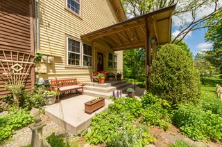 8425 Parshallville Road, Hartland Twp, MI 48430