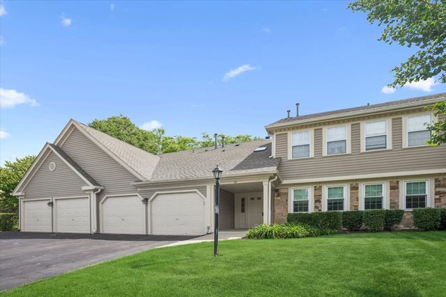33 Ashburn Court B, Schaumburg, IL 60193