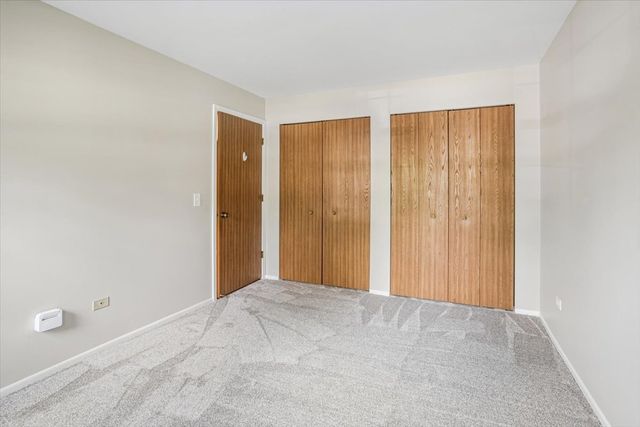 33 Ashburn Court B, Schaumburg, IL 60193