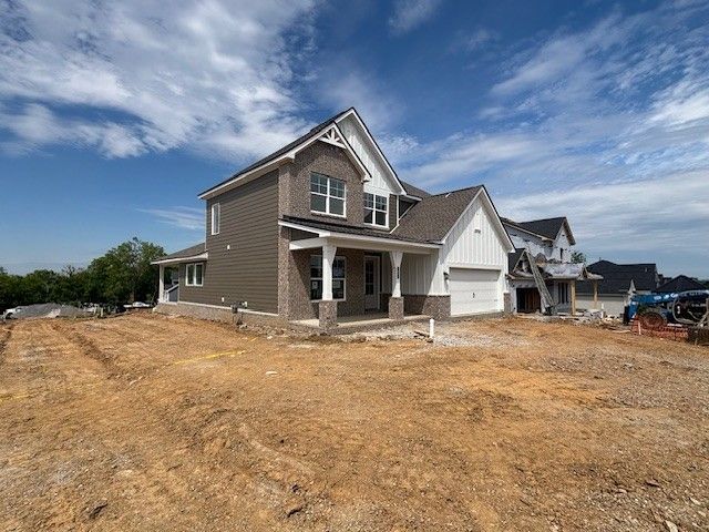 1096 Callaway Drive, Lebanon, TN 37087