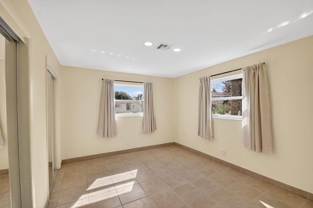 371 W 34th Street, Riviera Beach, FL 33404