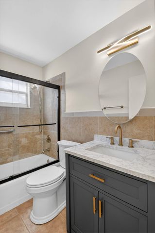 371 W 34th Street, Riviera Beach, FL 33404