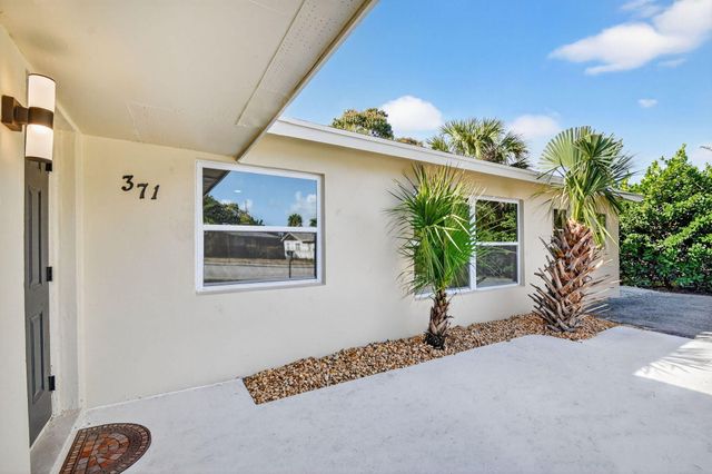 371 W 34th Street, Riviera Beach, FL 33404