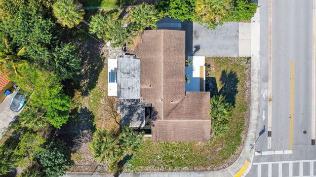 371 W 34th Street, Riviera Beach, FL 33404