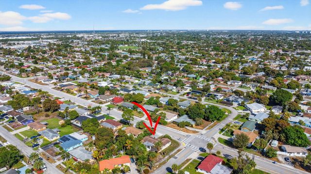 371 W 34th Street, Riviera Beach, FL 33404